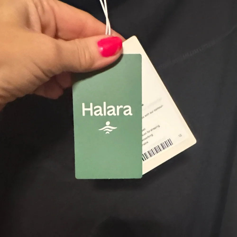 HALARA Black Leggings - Picture 5 of 6